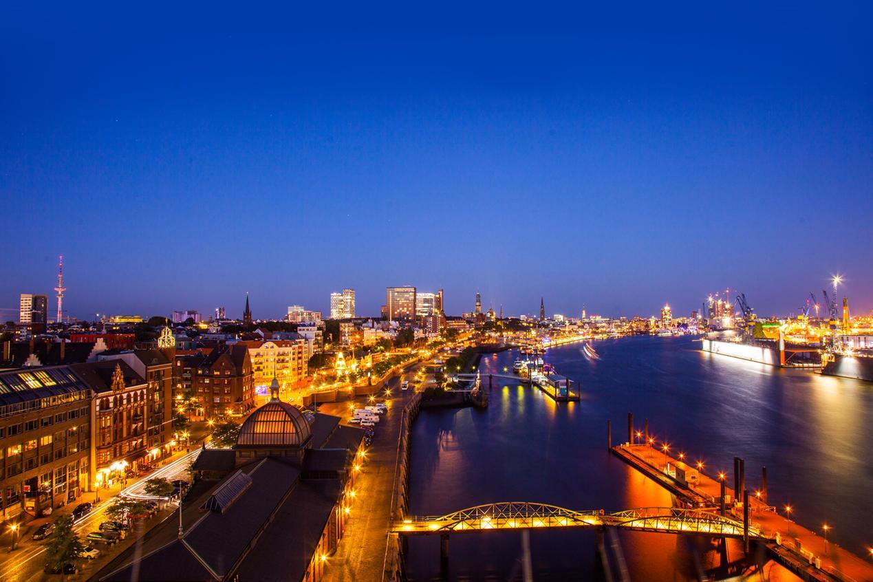 Berghotel Hamburg Blick ภายนอก รูปภาพ