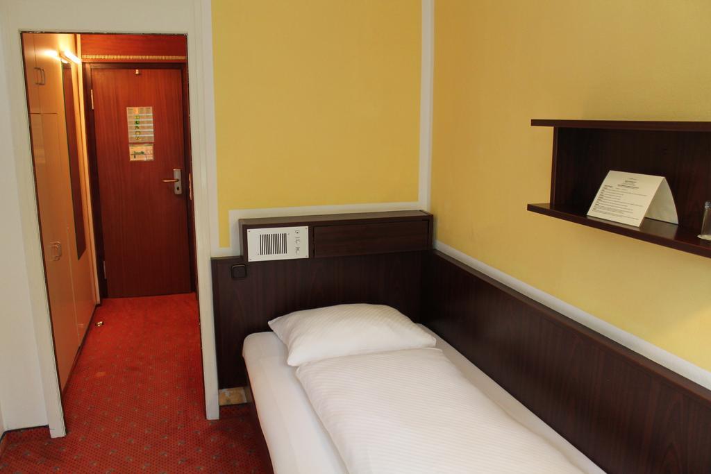 Berghotel Hamburg Blick ภายนอก รูปภาพ